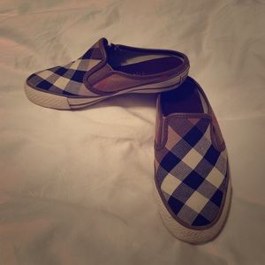 Burberry shoes